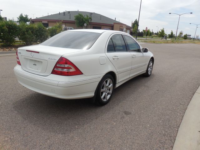 2007 Mercedes-Benz C-Class SLE Duramax 4X4