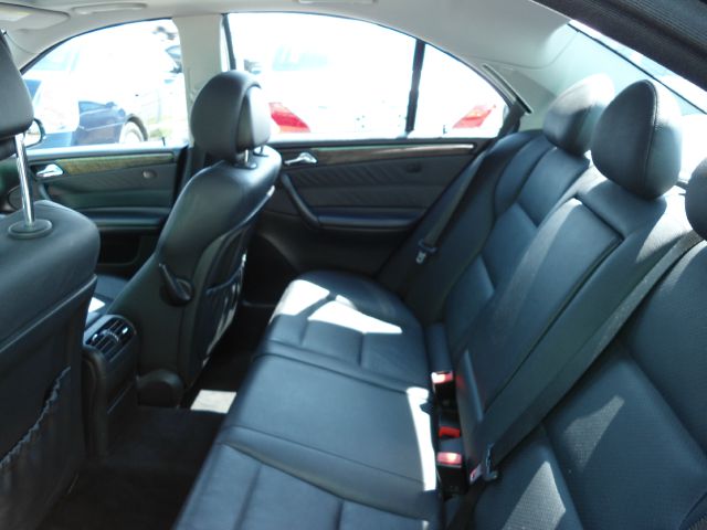 2007 Mercedes-Benz C-Class V6 - AWD