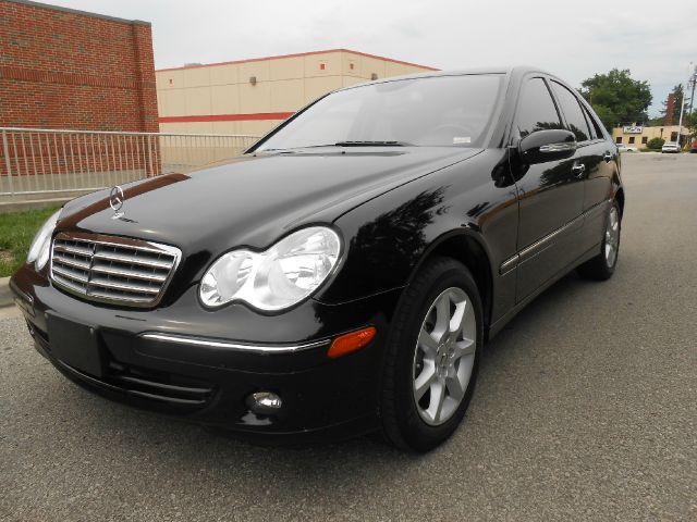 2007 Mercedes-Benz C-Class SLE Duramax 4X4