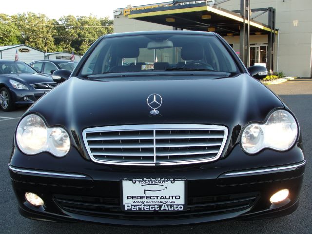 2007 Mercedes-Benz C-Class 2500 Xtended Cargo Van W. Rack