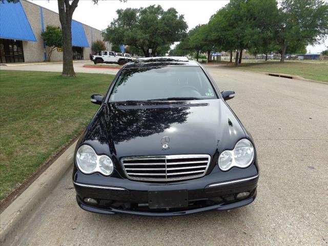 2007 Mercedes-Benz C-Class Supercrew FX4 Offrd 4X4