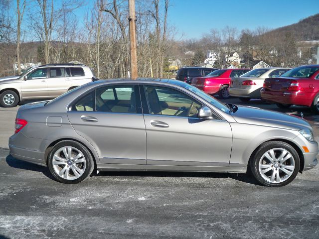 2008 Mercedes-Benz C-Class CREW CAB, SLT