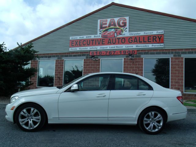 2008 Mercedes-Benz C-Class 2WD Crew Cab 143.5 LTZ