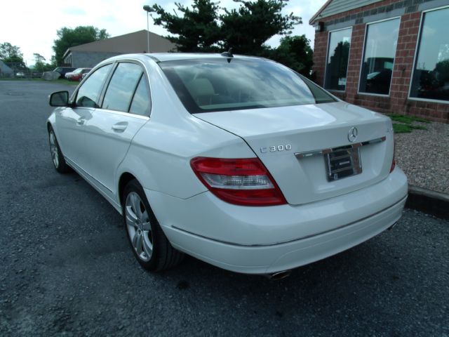 2008 Mercedes-Benz C-Class 2WD Crew Cab 143.5 LTZ