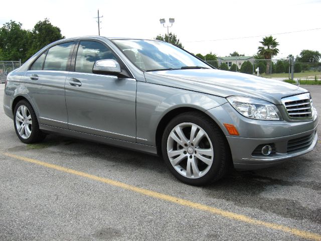 2008 Mercedes-Benz C-Class 2WD Crew Cab 143.5 LTZ