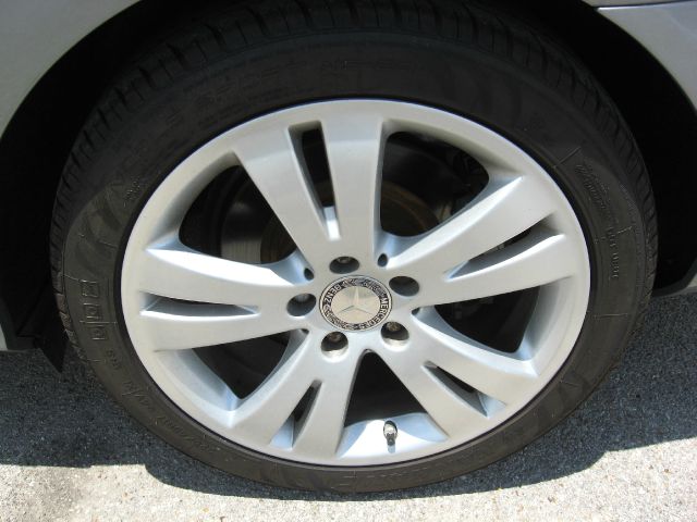 2008 Mercedes-Benz C-Class 2WD Crew Cab 143.5 LTZ