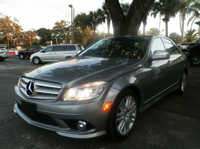 2008 Mercedes-Benz C-Class Crewcab Denali AWD