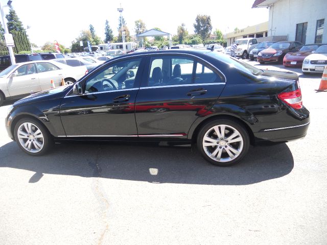 2008 Mercedes-Benz C-Class Crewcab Denali AWD