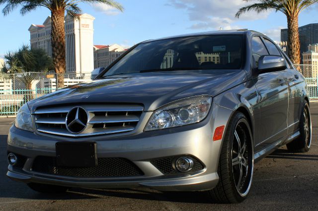 2008 Mercedes-Benz C-Class 2WD Crew Cab 143.5 LTZ