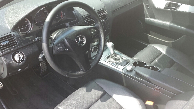 2009 Mercedes-Benz C-Class Crewcab Denali AWD