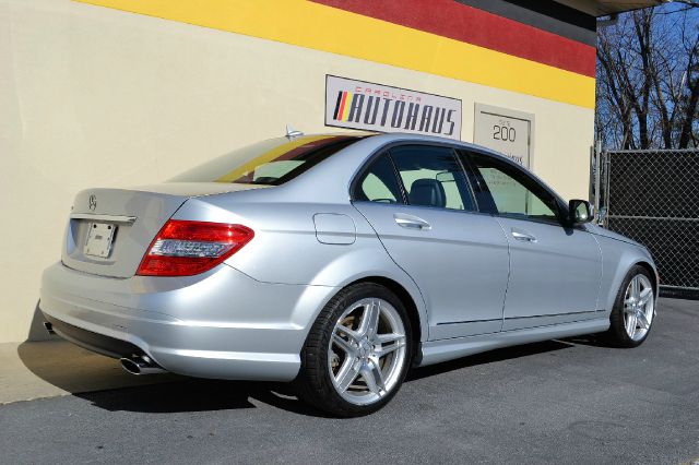 2009 Mercedes-Benz C-Class SE W/quad Seating