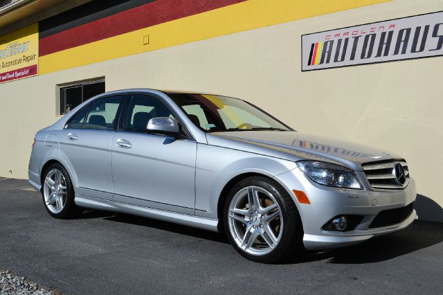 2009 Mercedes-Benz C-Class SE W/quad Seating
