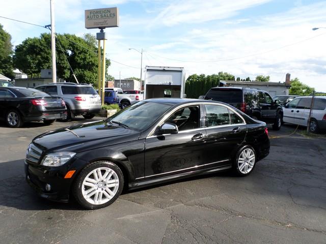2009 Mercedes-Benz C-Class Tech/rear Entertainment