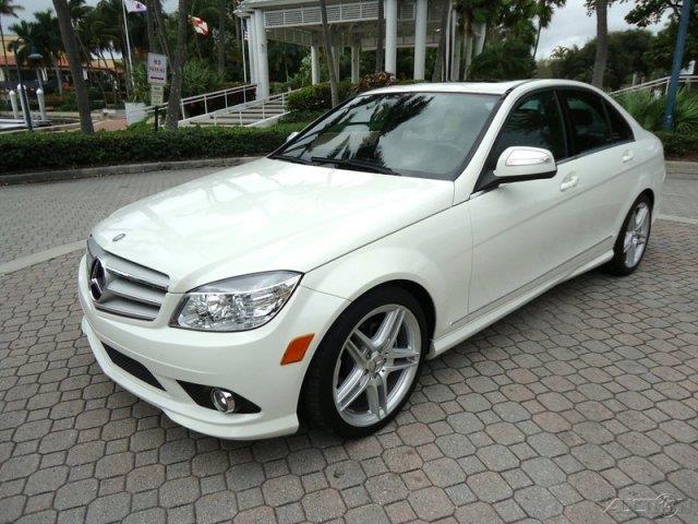2009 Mercedes-Benz C-Class Crewcab Denali AWD