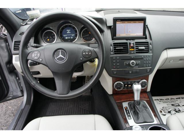 2009 Mercedes-Benz C-Class Ext.cab-4dr, SLT