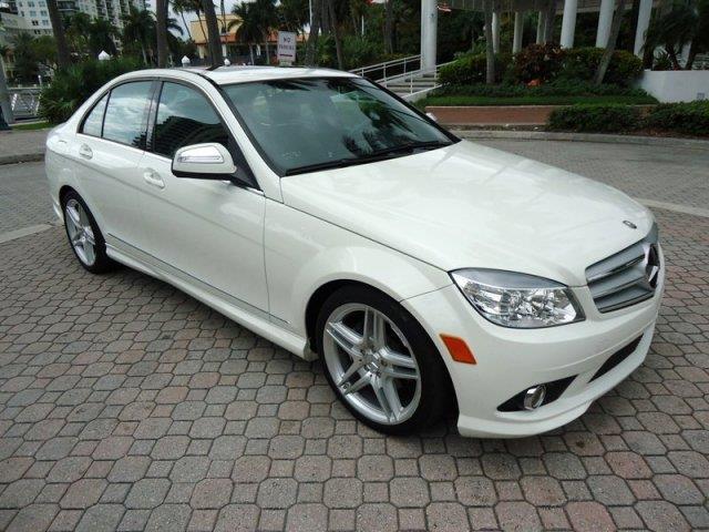 2009 Mercedes-Benz C-Class Crewcab Denali AWD