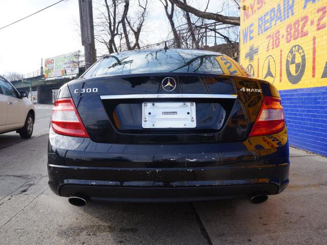 2009 Mercedes-Benz C-Class Ext.cab-4dr, SLT