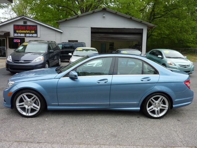 2010 Mercedes-Benz C-Class 2WD Crew Cab 143.5 LTZ