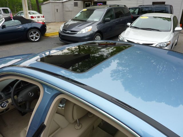 2010 Mercedes-Benz C-Class 2WD Crew Cab 143.5 LTZ