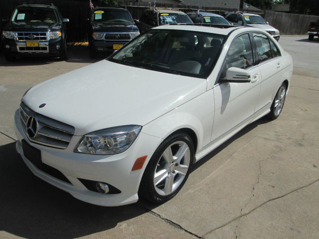 2010 Mercedes-Benz C-Class 2WD Crew Cab 143.5 LTZ