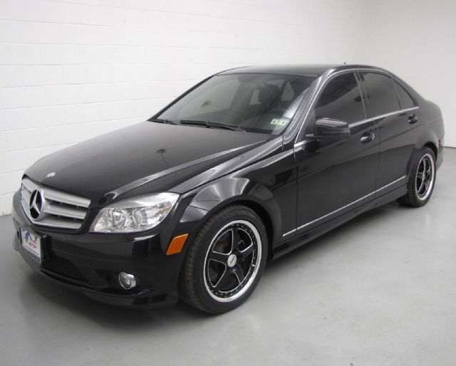 2010 Mercedes-Benz C-Class Crewcab Denali AWD