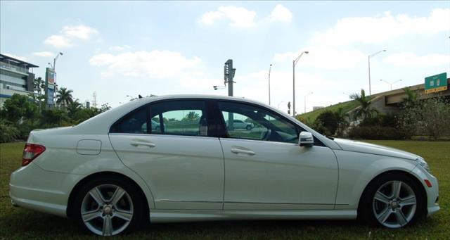 2010 Mercedes-Benz C-Class Unknown