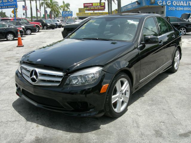 2011 Mercedes-Benz C-Class 2WD Crew Cab 143.5 LTZ