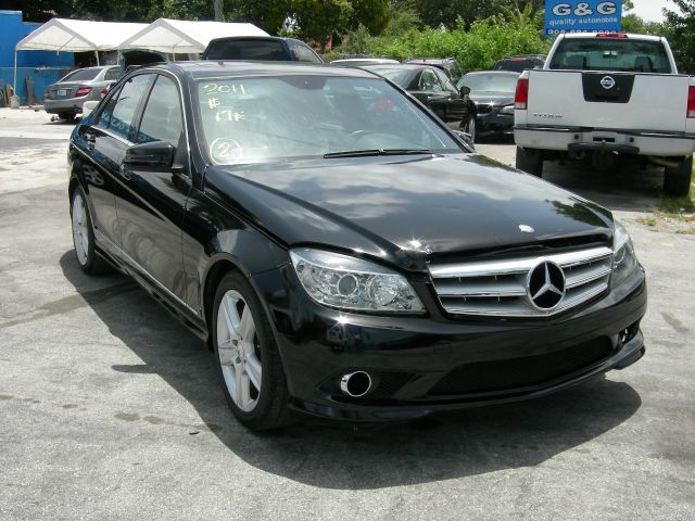 2011 Mercedes-Benz C-Class 2WD Crew Cab 143.5 LTZ