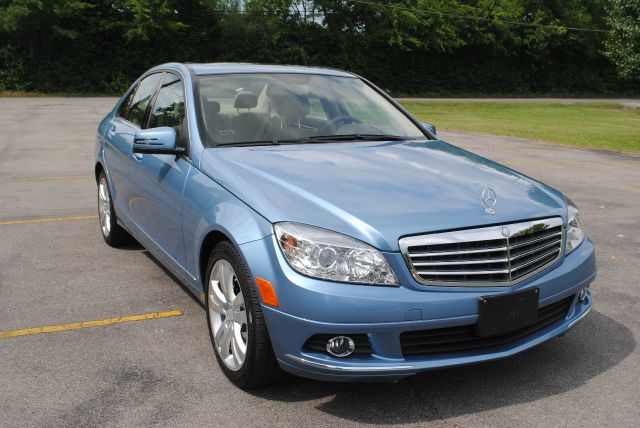 2011 Mercedes-Benz C-Class Crewcab 4X4 Kingranch