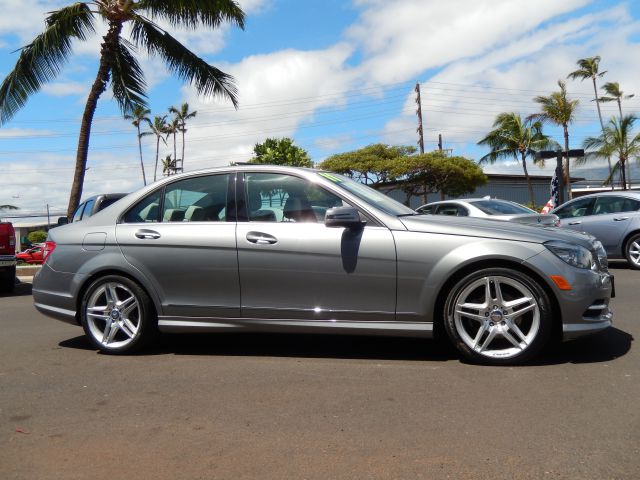 2011 Mercedes-Benz C-Class 2WD Crew Cab 143.5 LTZ