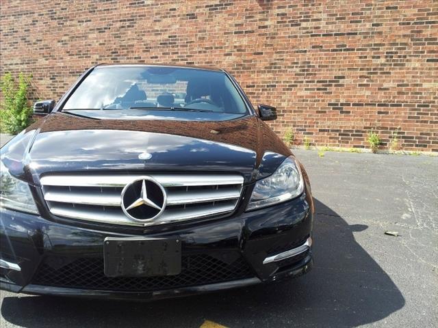 2012 Mercedes-Benz C-Class SL CREW 4X4