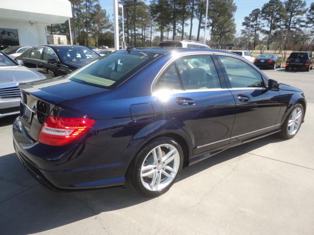 2013 Mercedes-Benz C-Class ES 300 Sedan 4D