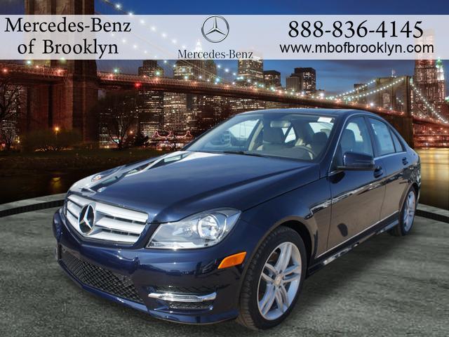 2013 Mercedes-Benz C-Class SWB