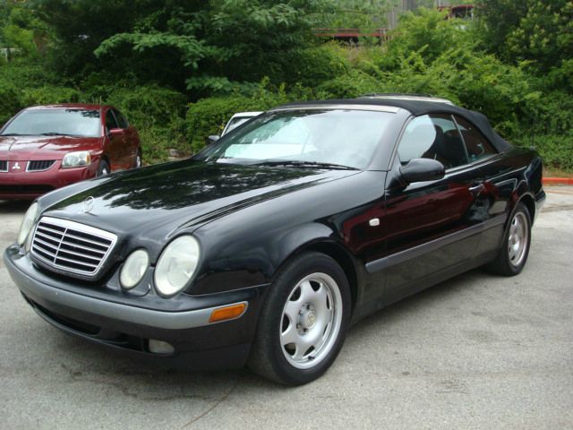 1999 Mercedes-Benz CLK-Class 7-passenger