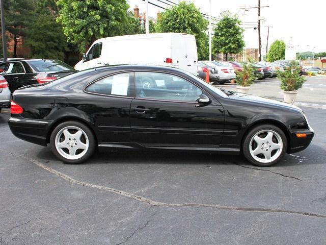 2000 Mercedes-Benz CLK-Class XLE V6