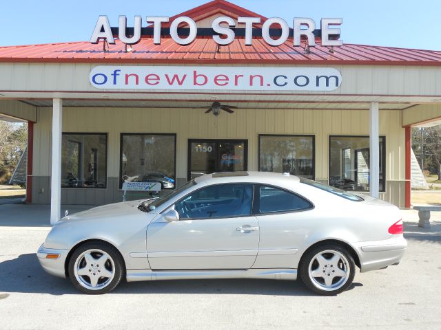 2000 Mercedes-Benz CLK-Class XLE V6