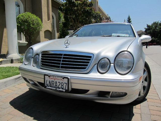 2000 Mercedes-Benz CLK-Class C230 1.8K