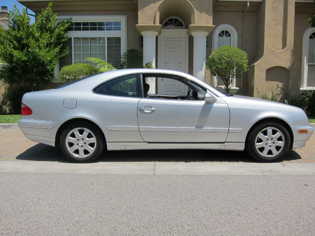 2000 Mercedes-Benz CLK-Class C230 1.8K