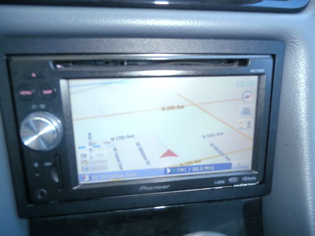 2000 Mercedes-Benz CLK-Class XLE V6