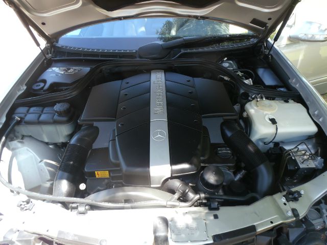2000 Mercedes-Benz CLK-Class XLE V6