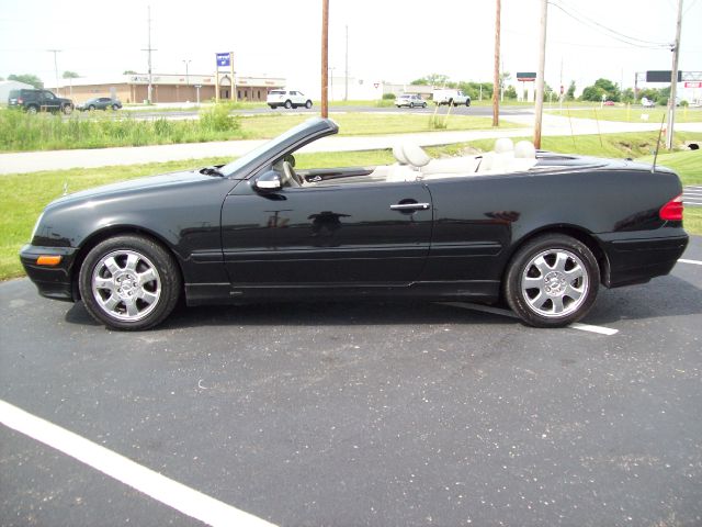 2000 Mercedes-Benz CLK-Class LT 1500 DVD W/monitorflex Fuel 4X4