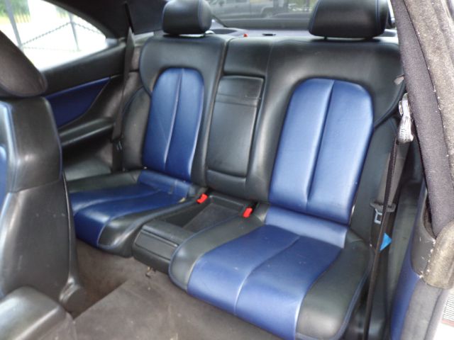 2001 Mercedes-Benz CLK-Class Supercab 145 STX 4WD