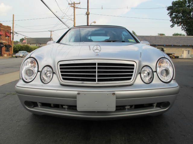 2001 Mercedes-Benz CLK-Class 2dr Touring Cpe