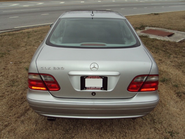 2001 Mercedes-Benz CLK-Class C230 1.8K