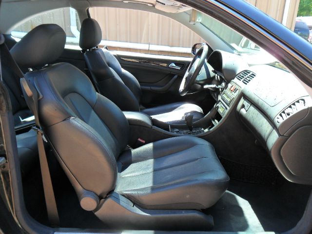 2001 Mercedes-Benz CLK-Class XLE V6