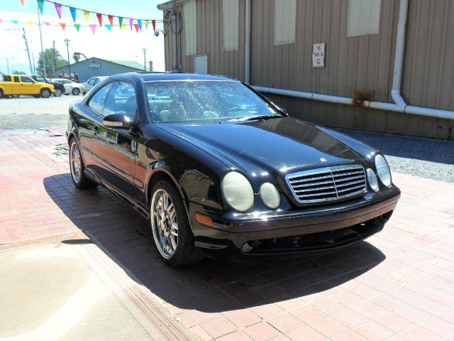 2001 Mercedes-Benz CLK-Class XLE V6
