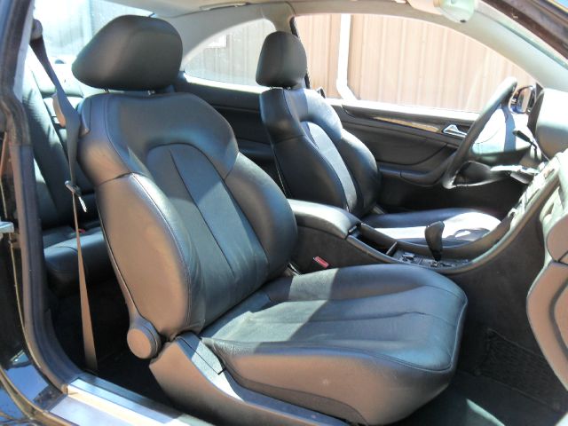 2001 Mercedes-Benz CLK-Class XLE V6