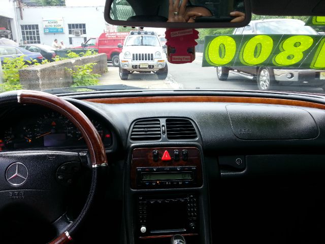 2002 Mercedes-Benz CLK-Class LT 1500 DVD W/monitorflex Fuel 4X4