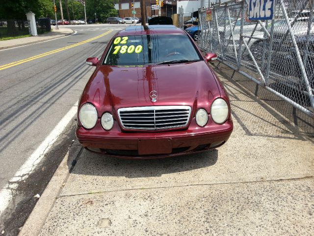 2002 Mercedes-Benz CLK-Class LT 1500 DVD W/monitorflex Fuel 4X4
