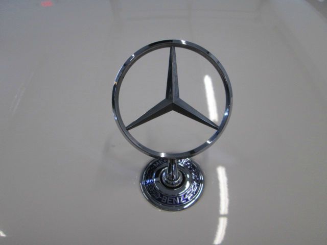 2002 Mercedes-Benz CLK-Class 7-passenger